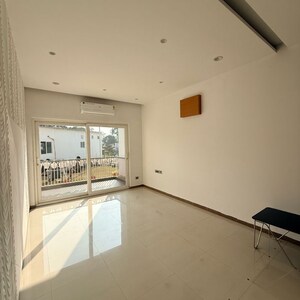 Room in 3 BHK Apartment at Pareena Coban Residences, Sector 99a – for Sale