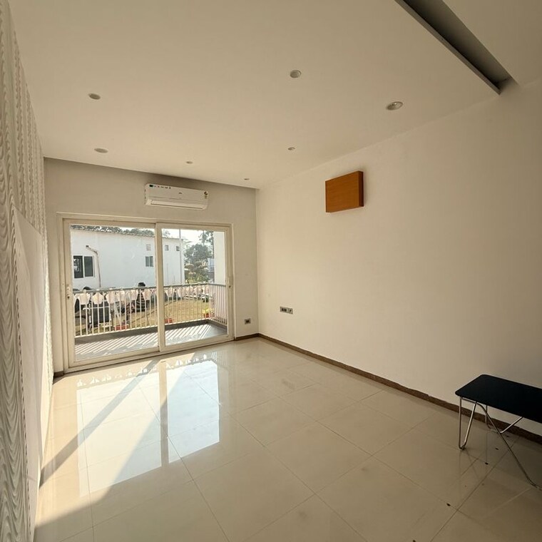 Room, pareena-coban-residences 3 Bedroom 1997 Sq.Ft. Apartment In Sector 99a Gurgaon 9759566