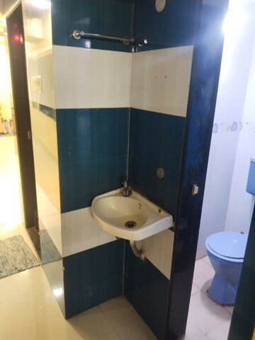 Attached Bathroom in 1 BHK Apartment at Kopar Khairane – for Rent