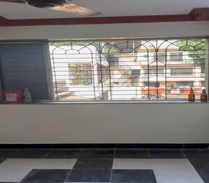 Living Room in 2 BHK Apartment at Sion East – for Rent