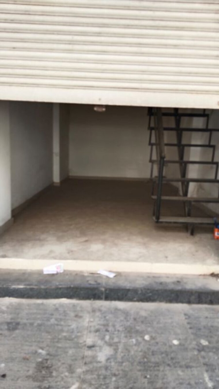 Room, kolte-patil-downtown-xenia Commercial Shop 570 Sq.Ft. In Kharadi Pune 9695958