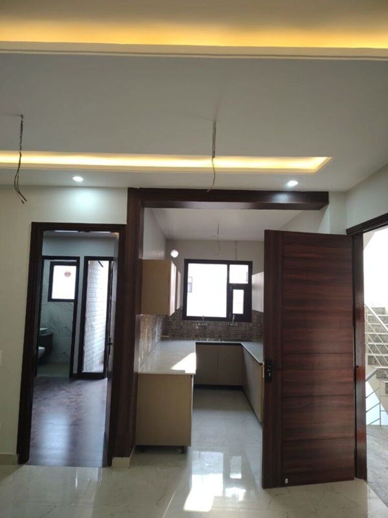 undefined, dhakoli 3 Bedroom 110 Sq.Yd. Builder Floor In Dhakoli Zirakpur 9759620