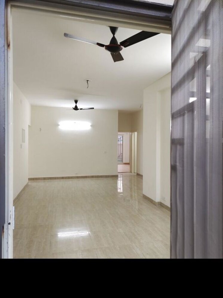 Room, puri-aman-vilas 3 Bedroom 1800 Sq.Ft. Builder Floor In Sector 89 Faridabad 9759587