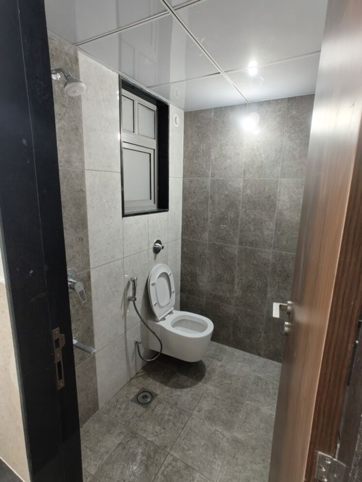Bathroom, wagholi 2 Bedroom 950 Sq.Ft. Apartment In Wagholi Pune 9700988