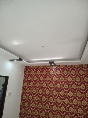 Furnished Amenities in 3 BHK Builder Floor at Dhakoli – for Sale