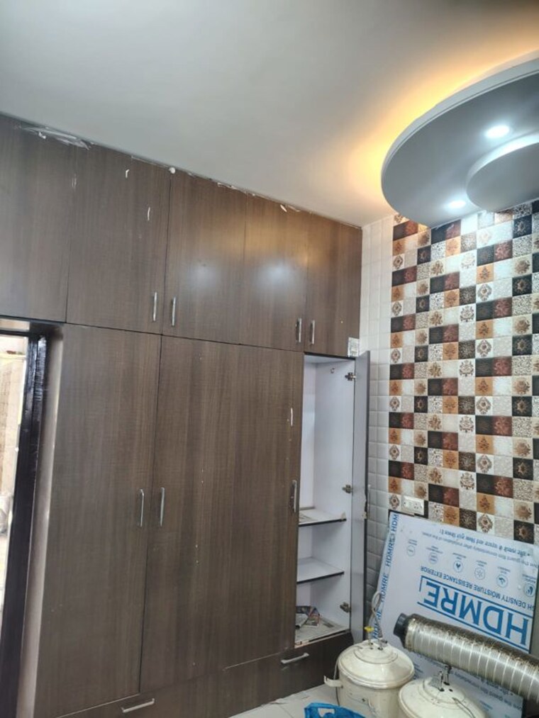 undefined, dhakoli 3 Bedroom 118 Sq.Yd. Builder Floor In Dhakoli Zirakpur 9759639