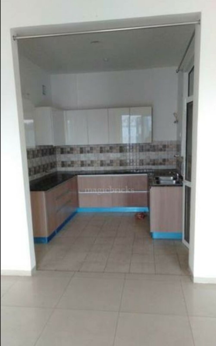 Kitchen, sushma-grande-nxt 3 Bedroom 1500 Sq.Ft. Apartment In Lohgarh Zirakpur 9759630