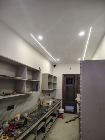 Gym in 6 BHK Independent House at MS Enclave Zirakpur, Dhakoli – for Sale