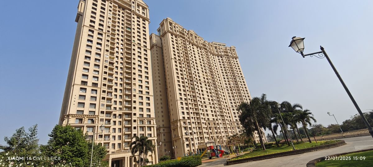 3 BHK Apartment For Sale in Hiranandani Fortune City