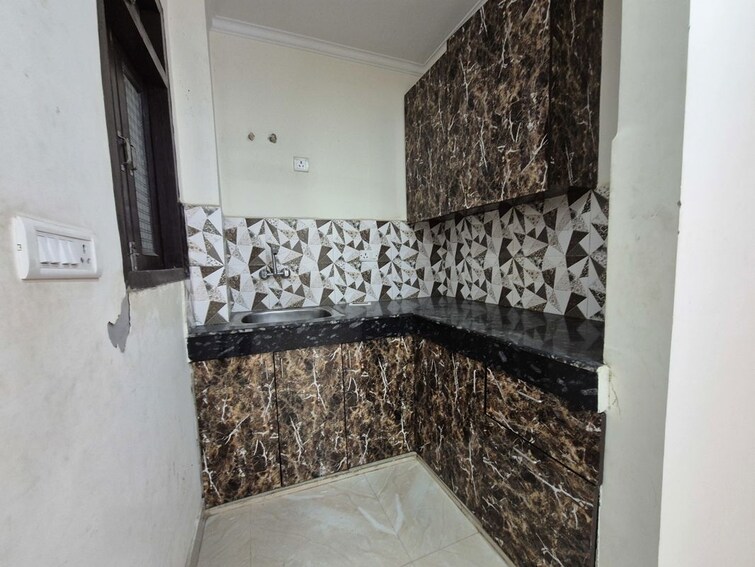 Kitchen, chattarpur 1.5 Bedroom 450 Sq.Ft. Builder Floor In Chattarpur Delhi 9759691