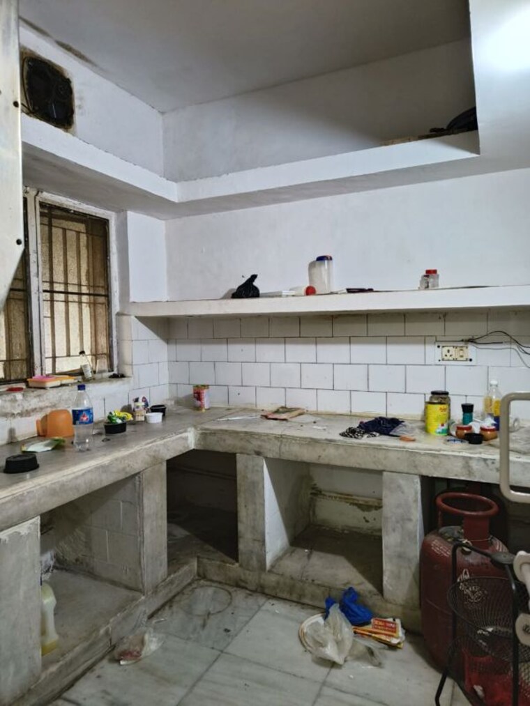 Kitchen, sector 62 2.5 Bedroom 1050 Sq.Ft. Apartment In Sector 62 Noida 9759693