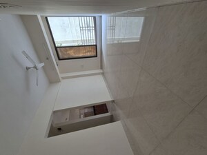 Room in 1 BHK Apartment at Ulwe Sector 9 – for Rent