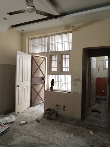 Room in 2 BHK Apartment at Ashoka Enclave 3, Sector 35 – for Rent