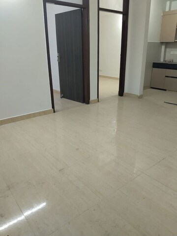 Room in 2 BHK Builder Floor at Neb Sarai – for Rent