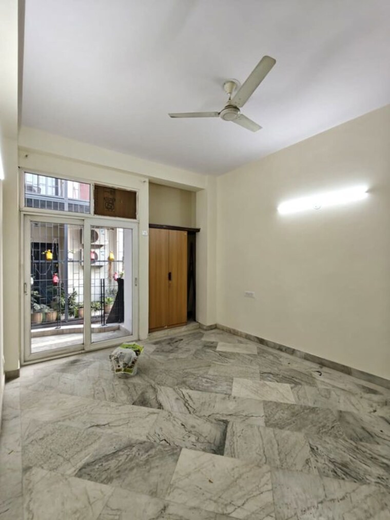 Room, ansal-sushant-lok-i 6+ Bedroom 300 Sq.Yd. Independent House In Sector 43 Gurgaon 9759726