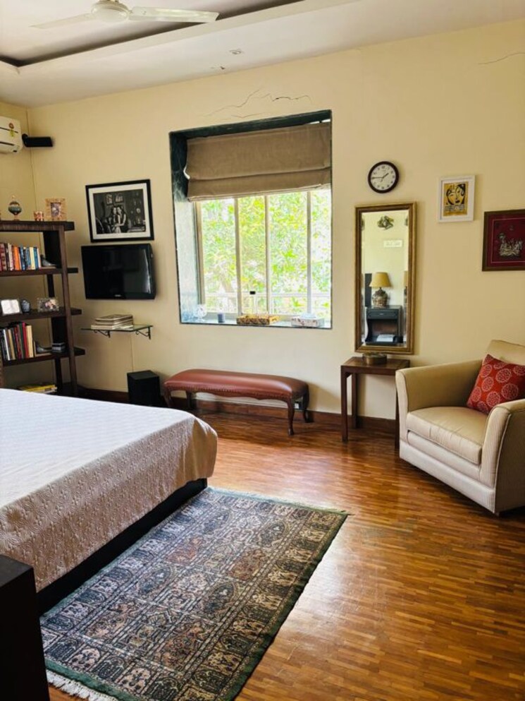 Living Room, metro-house-colaba 4 Bedroom 2400 Sq.Ft. Apartment In Colaba Mumbai 9759690