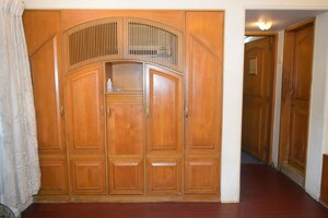 Furnished Amenities in 1 BHK Apartment at Sarkar Tower, Mazgaon – for Rent