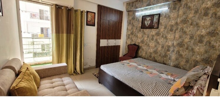 Bedroom, sector 79 2.5 Bedroom 1375 Sq.Ft. Apartment In Sector 79 Noida 9759765
