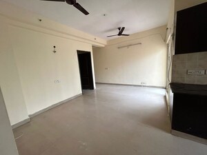 Room in 2 BHK Apartment at Gardenia Golf City, Sector 75 – for Sale