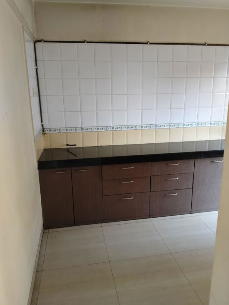 Bathroom, kesar-gardens 3 Bedroom 1540 Sq.Ft. Apartment In Kharghar Navi Mumbai 9759774