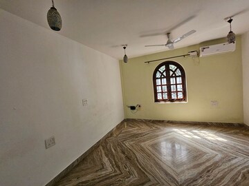 Bedroom in 6 BHK Villa at Parra – for Sale