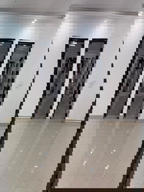 3 BHK + Servant Room Apartment For Sale in VIP Road