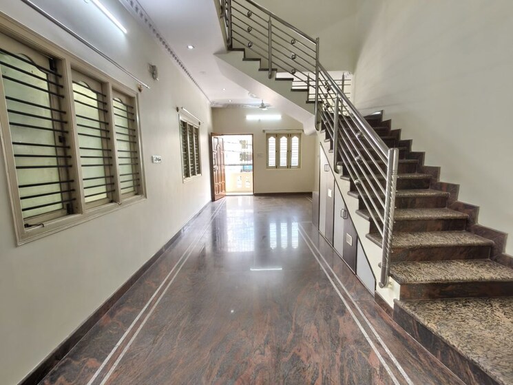 undefined, kaggadasapura 2.5 Bedroom 1500 Sq.Ft. Independent House In Kaggadasapura Bangalore 9759870