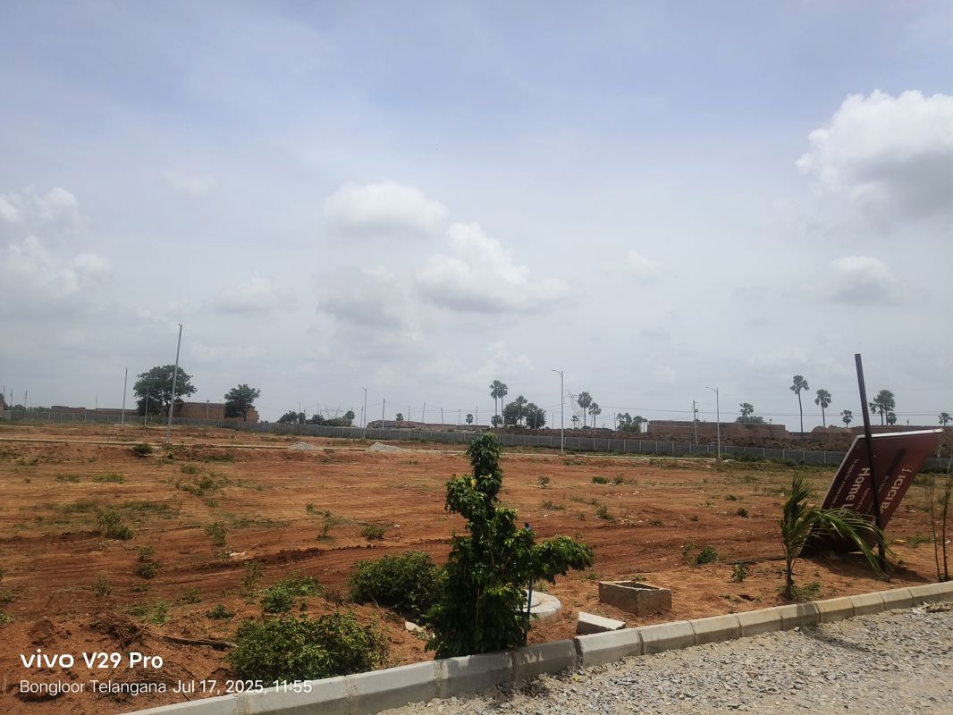 Plot For Sale in Atul Nagar