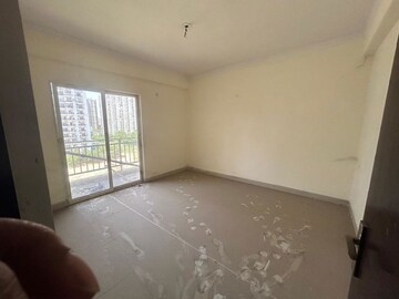 Room in 3 BHK Apartment at Gardenia Gateway, Sector 75 – for Sale