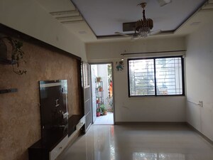 Hall in 2 BHK Apartment at Pimple Saudagar – for Rent
