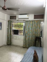 1 BHK 350 Sq.Ft. Apartment in Vile Parle East