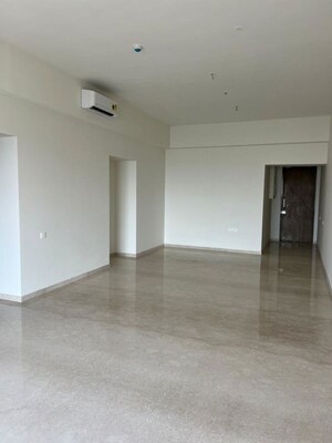 2 BHK Apartment For Rent in Piramal Aranya, Byculla