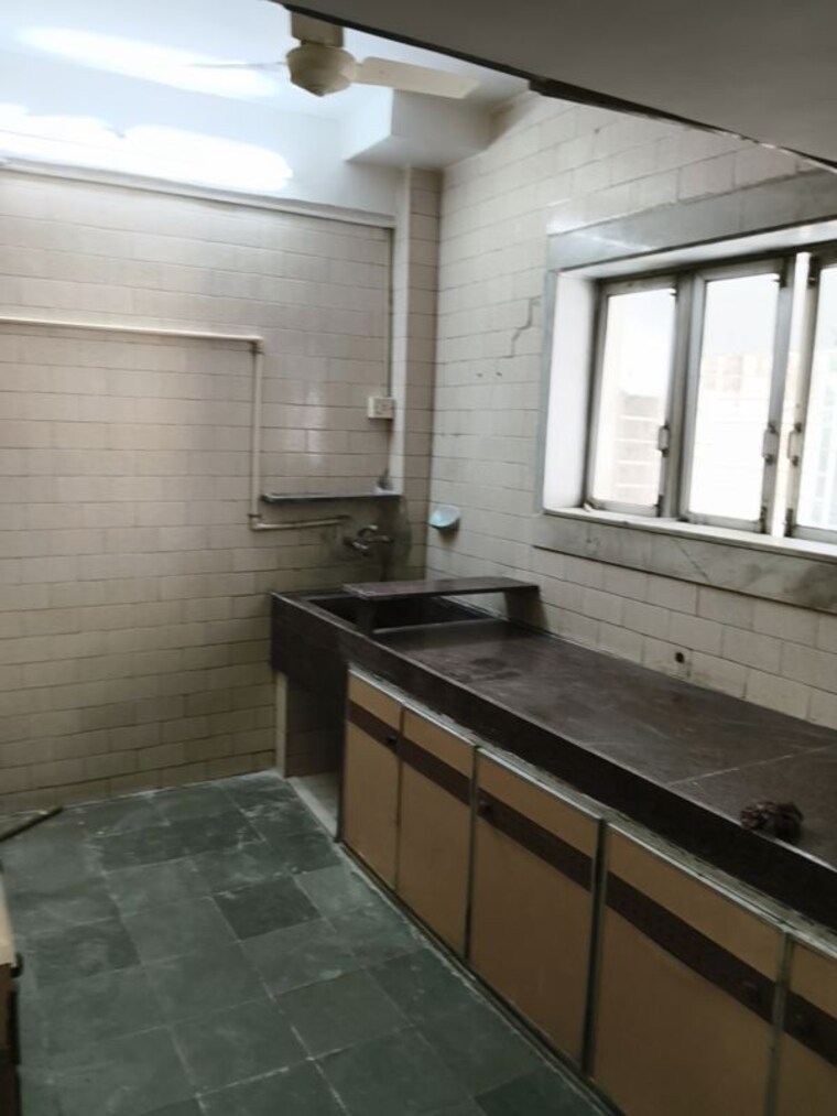 Kitchen, vile parle east 1 Bedroom 480 Sq.Ft. Apartment In Vile Parle East Mumbai 9760258