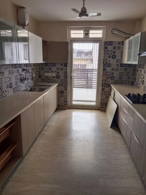 Balcony in 3 BHK Builder Floor at DLF Queens Court, Greater Kailash ii – for Rent