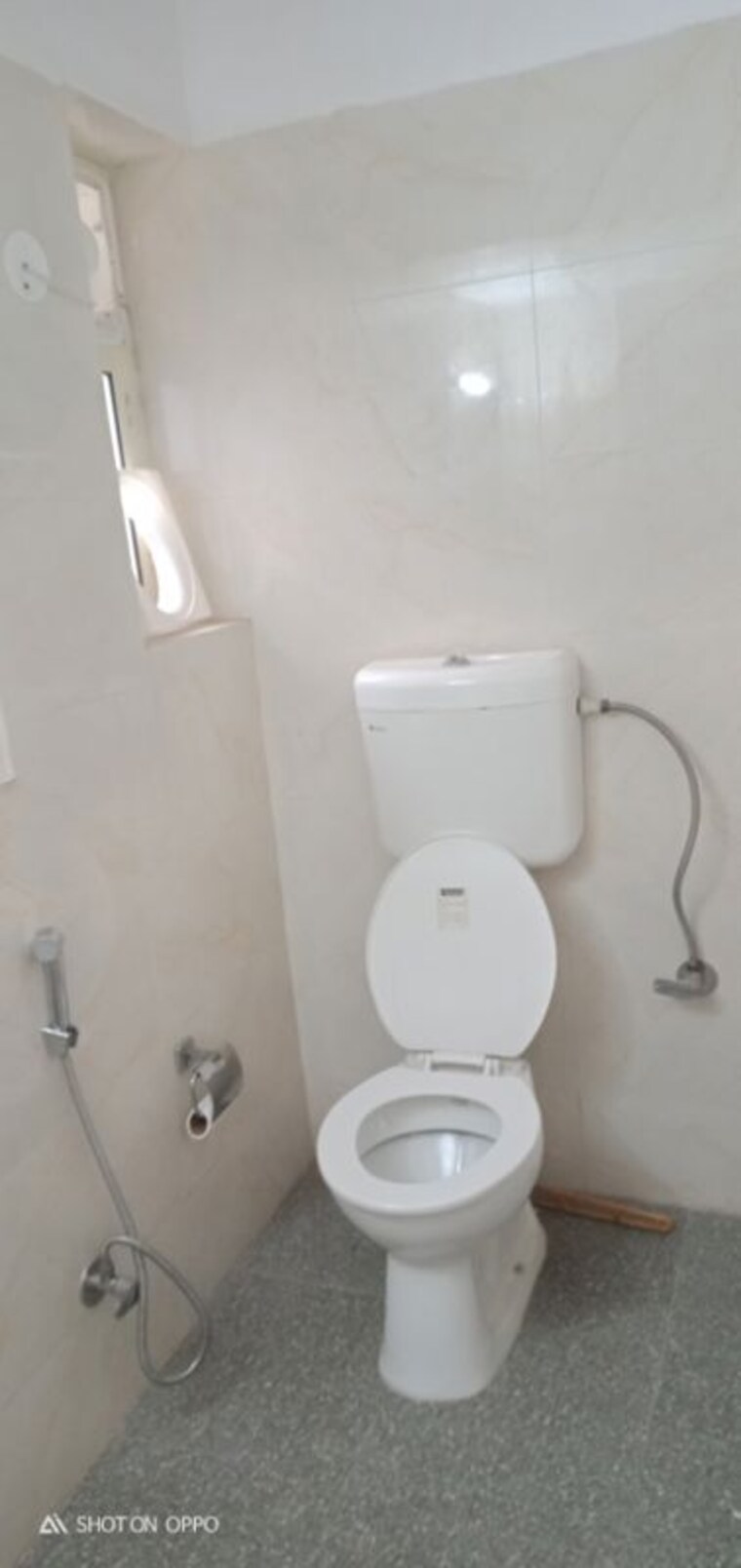 Bathroom, vasant kunj 3 Bedroom 900 Sq.Ft. Apartment In Vasant Kunj Delhi 9760514