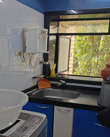 Team Area in 3 BHK Apartment at Amrapali Silicon City, Sector 76 – for Sale