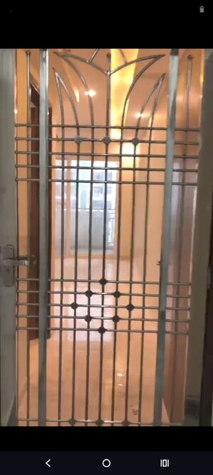 3 BHK Apartment For Rent in Shri Laxmi Celebration Residency, Vasundhara Sector 2b