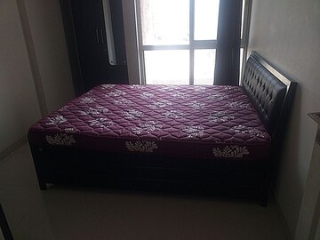 Bedroom in  Pg at Puranik Capitol, Ghodbunder Road – for Rent