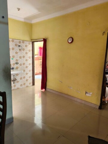 Room in 3 BHK Apartment at Katara Hills – for Sale