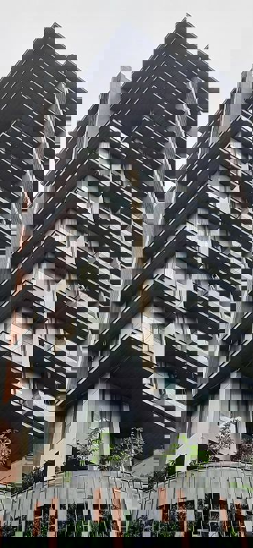 4 BHK + Servant Room Apartment For Sale in Khar West