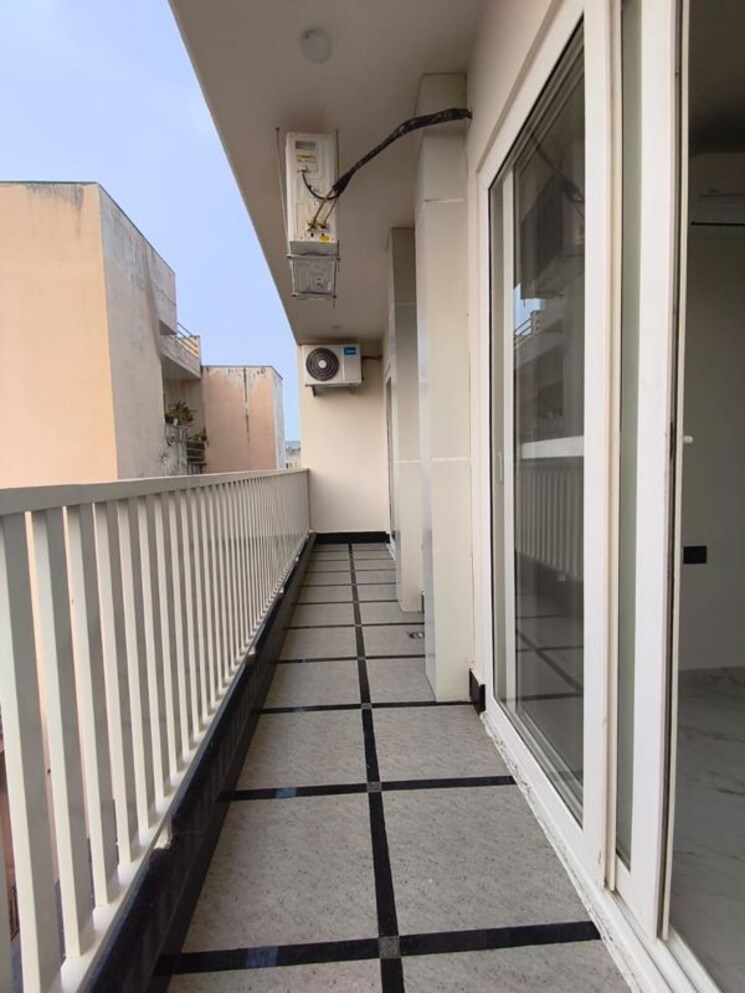 Balcony, sector 46 Studio 600 Sq.Ft. Builder Floor In Sector 46 Gurgaon 9760724