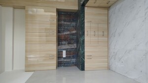 Room in 3 BHK Apartment at Metro Suites Glitz, Vasundhara Sector 2 – for Rent