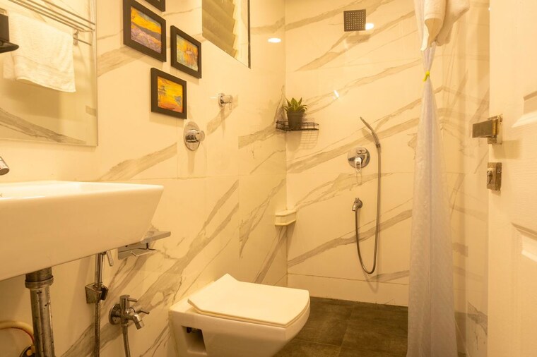 Bathroom, shyam nagar 2 Bedroom 1086 Sq.Ft. Builder Floor In Shyam Nagar Jaipur 9760670