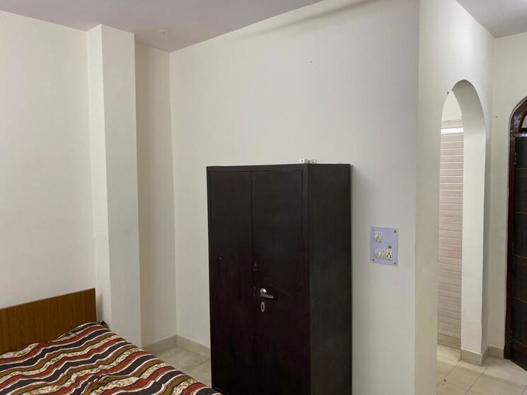 Bedroom, ansal-sushant-lok-i 1 Bedroom 100 Sq.Ft. Builder Floor In Sector 43 Gurgaon 9760778