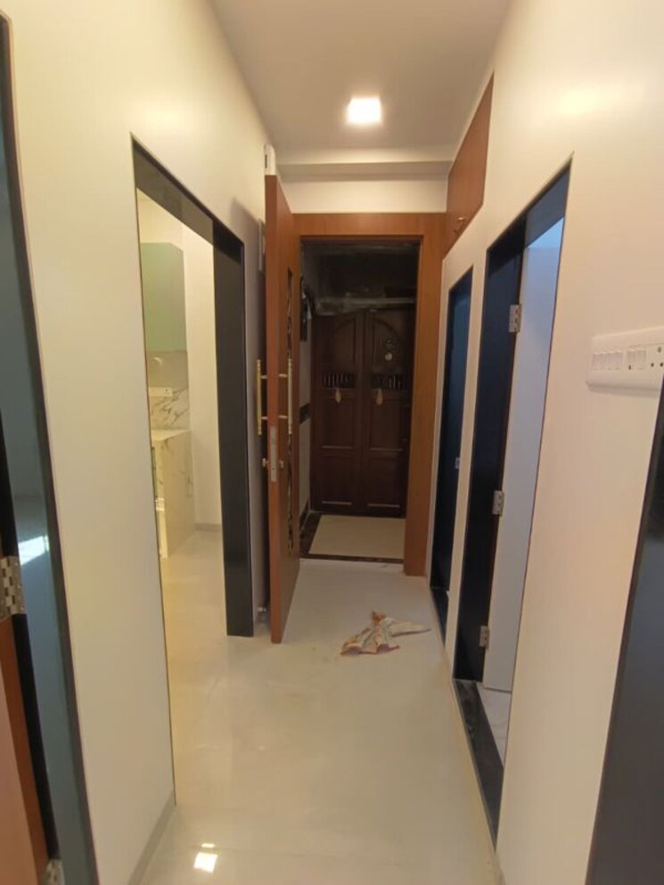 undefined, usha-sadan-apartment 1 Bedroom 550 Sq.Ft. Apartment In Colaba Mumbai 9760726