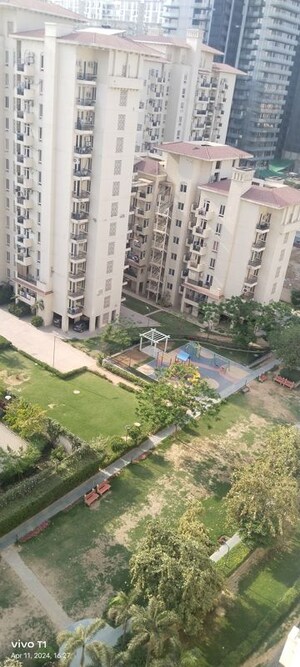 Master Plan in 2 BHK Apartment at Emaar Emerald Estate, Sector 65 – for Rent