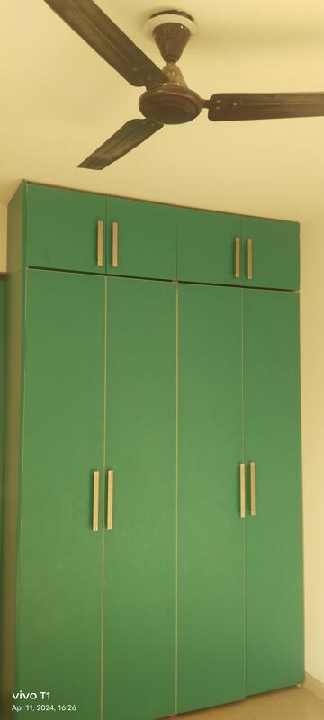 Furnished Amenities in 2 BHK Apartment at Emaar Emerald Estate, Sector 65 – for Rent