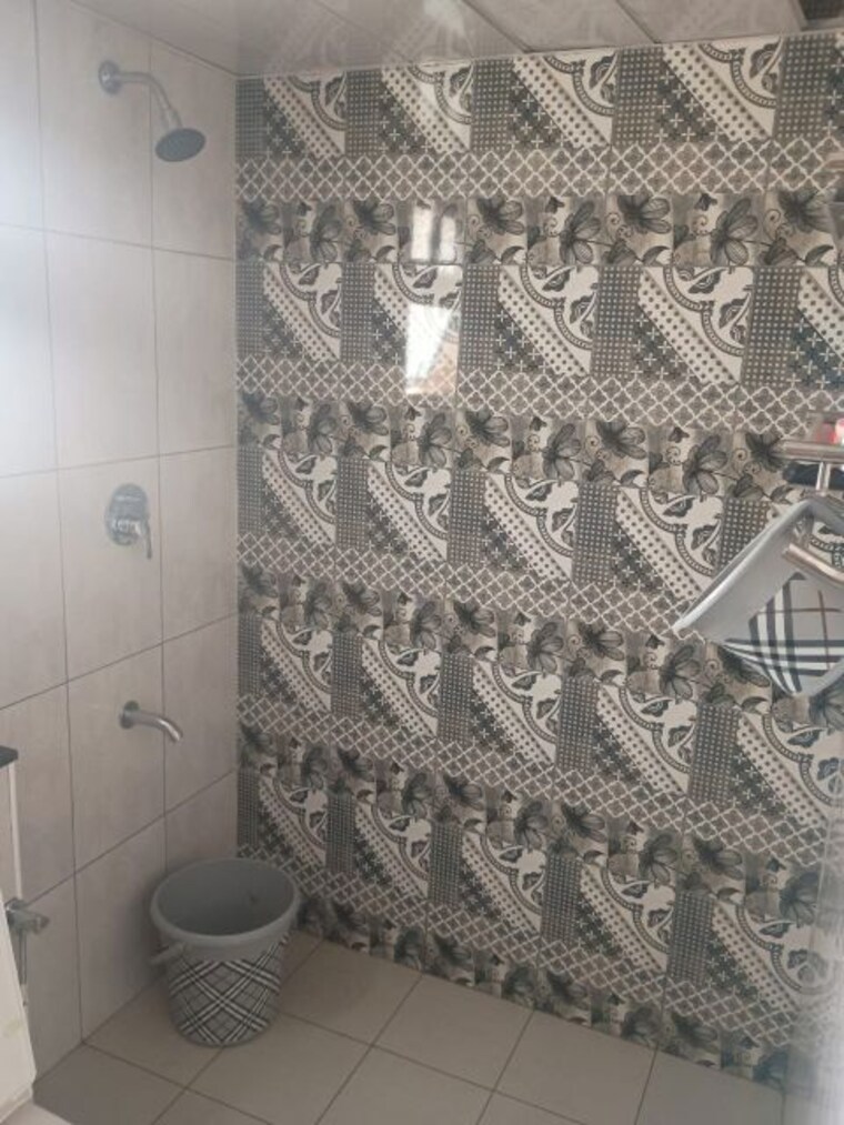 Bathroom, prestige-finsbury-park-hyde 2 Bedroom 971 Sq.Ft. Apartment In Bagaluru Bangalore 9760970