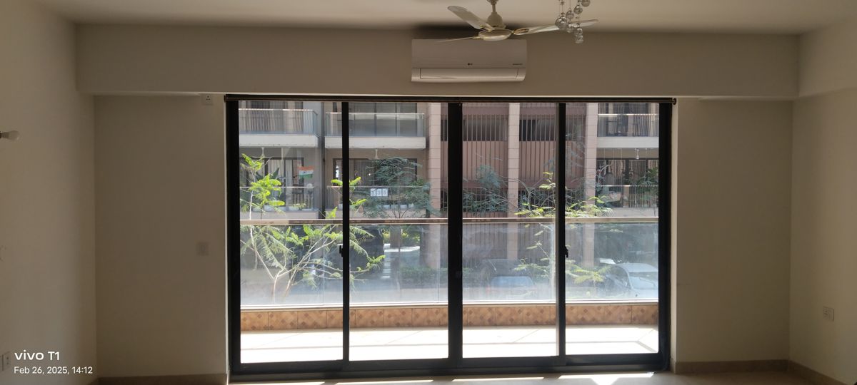 3 BHK + Pooja Room 1850 Sq.Ft. Builder Floor in Adani Samsara Ivana