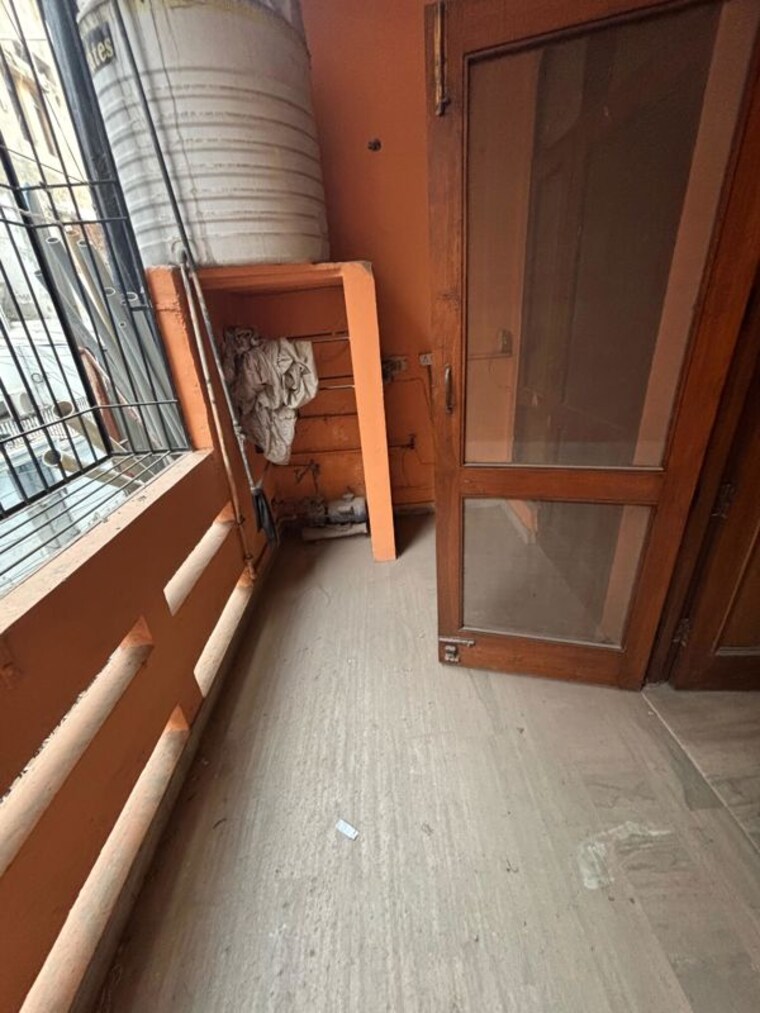 Balcony, greater kailash i 3 Bedroom 1800 Sq.Ft. Builder Floor In Greater Kailash I Delhi 9761000